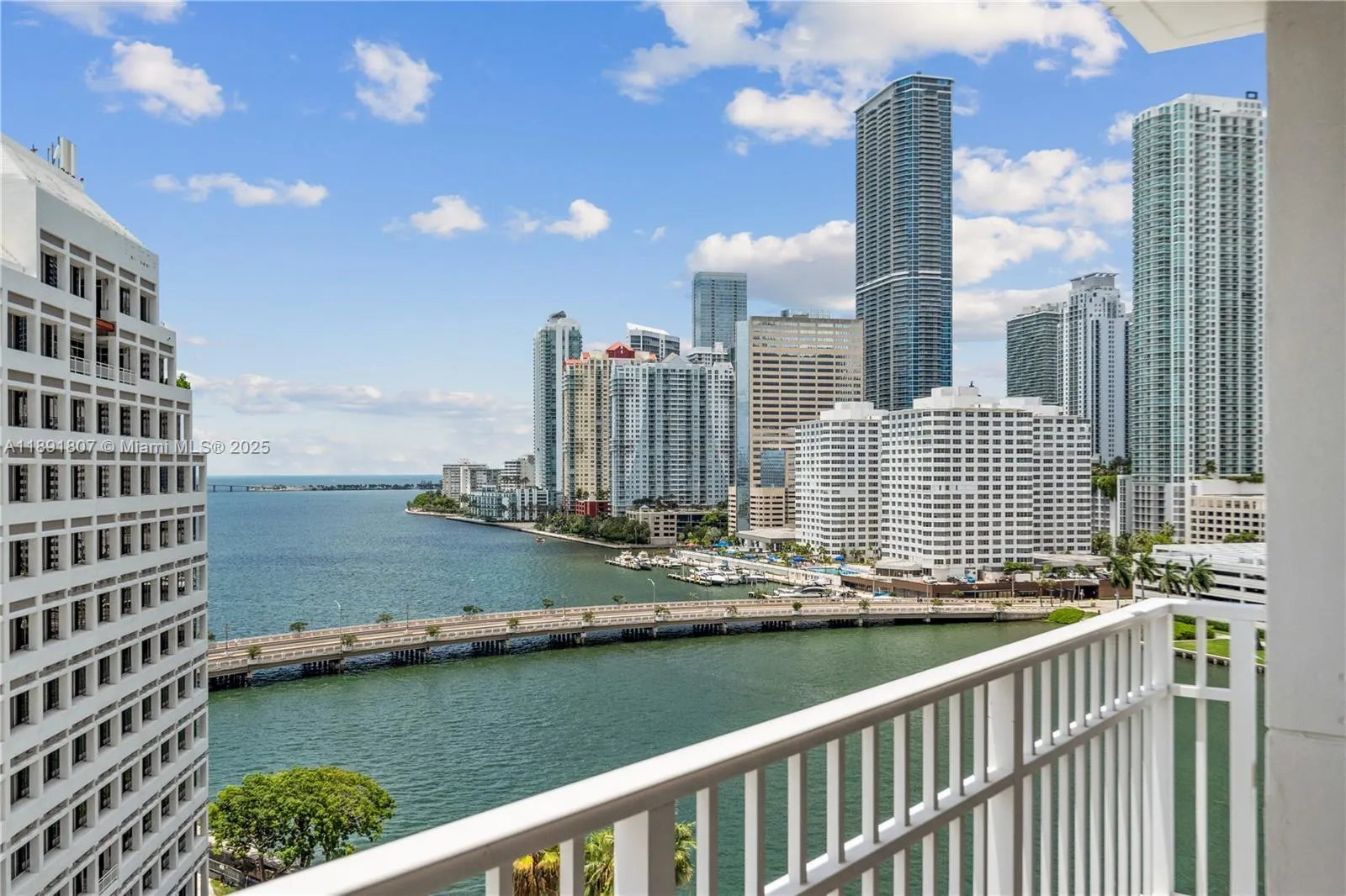 701 Brickell Key Blvd, #1411