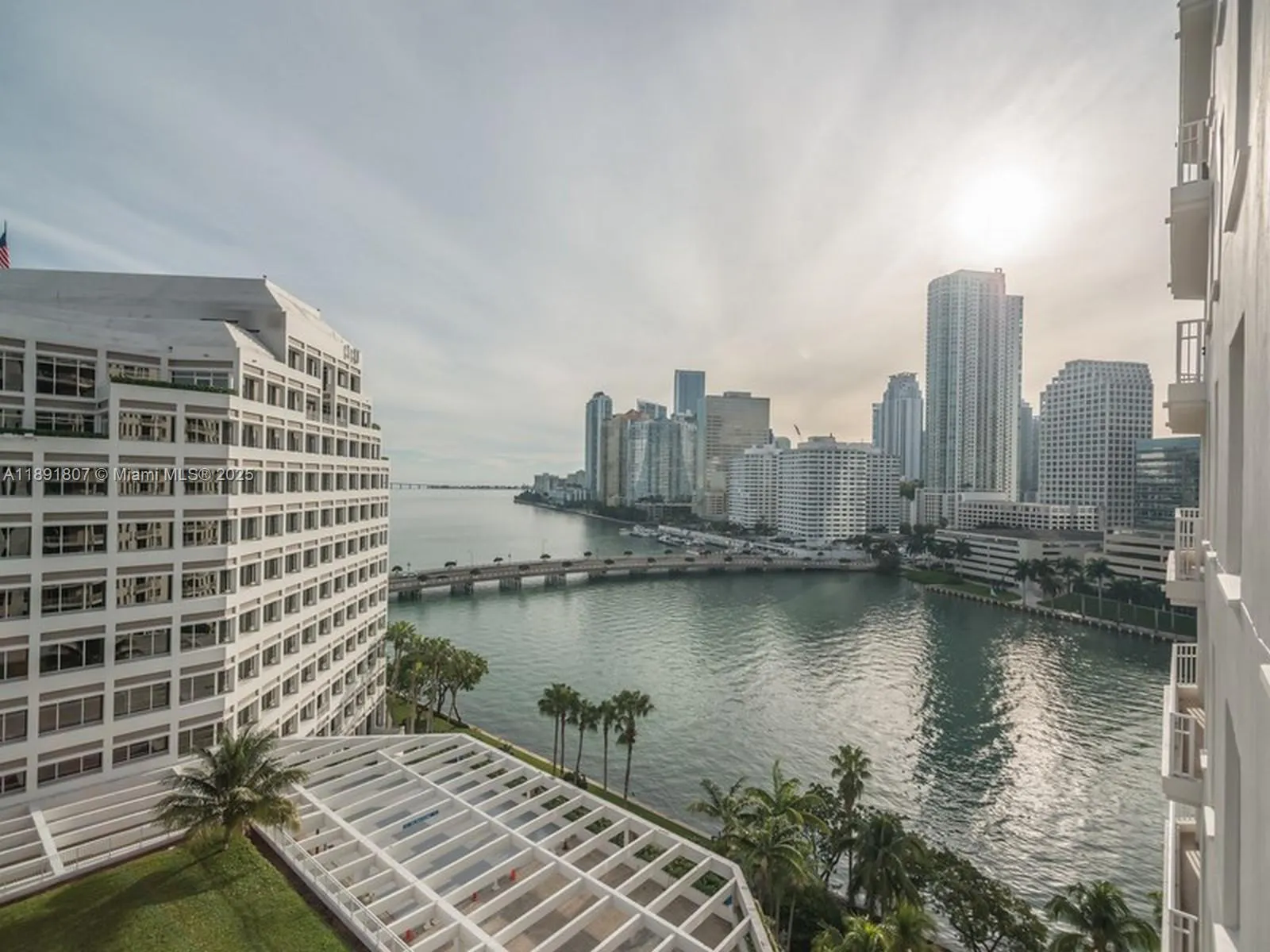 701 Brickell Key Blvd, #1411