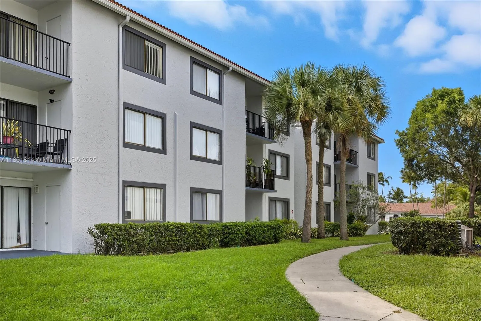 9122 W Atlantic Blvd, #732