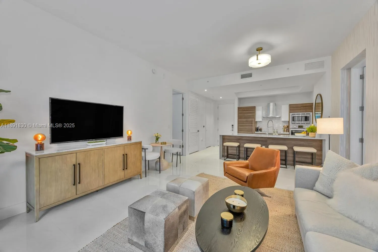 301 Altara Ave, #419