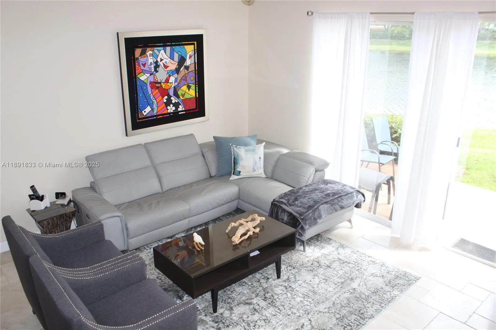 3678 San Simeon Cir