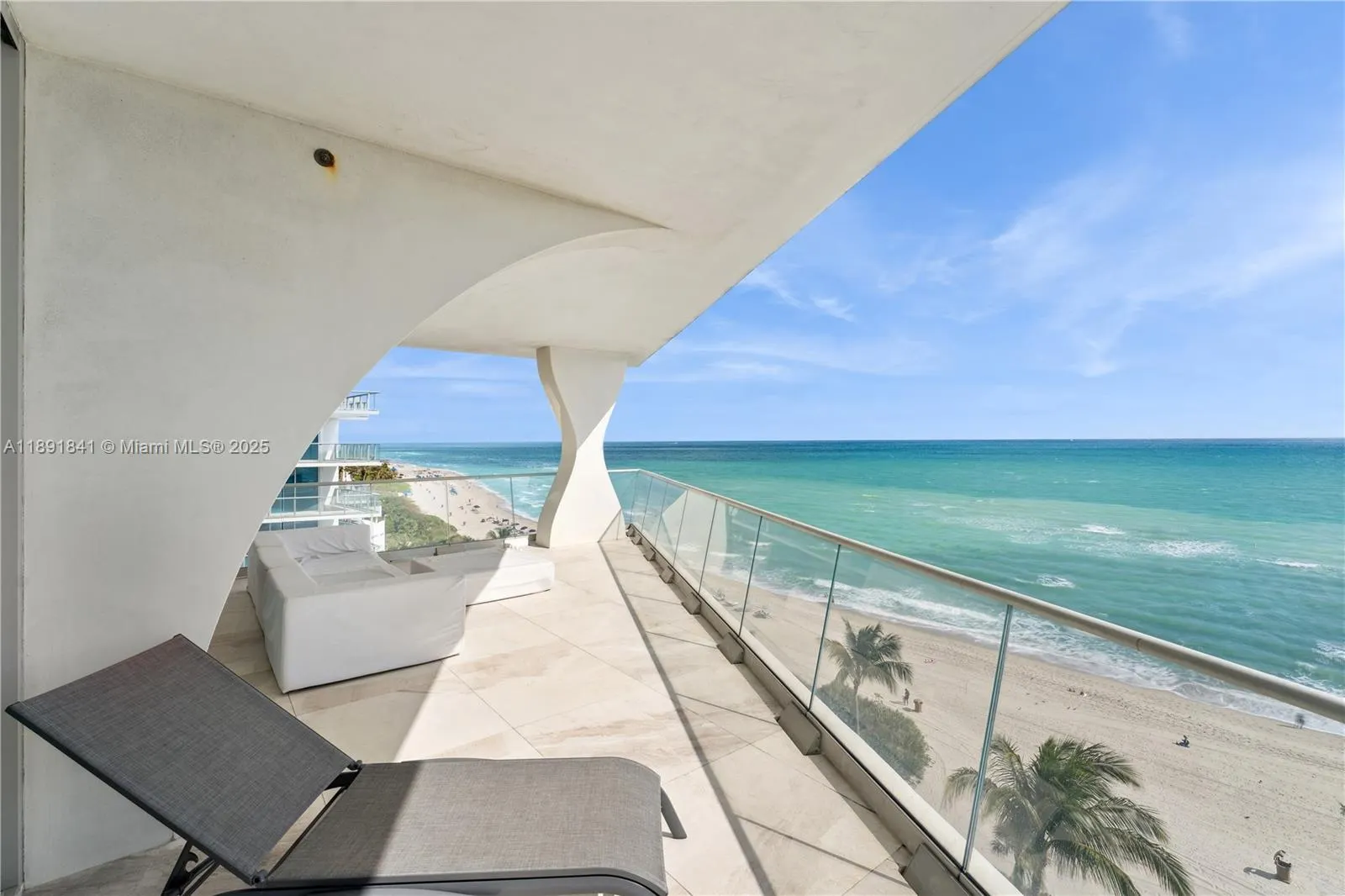 16901 Collins Ave, #805