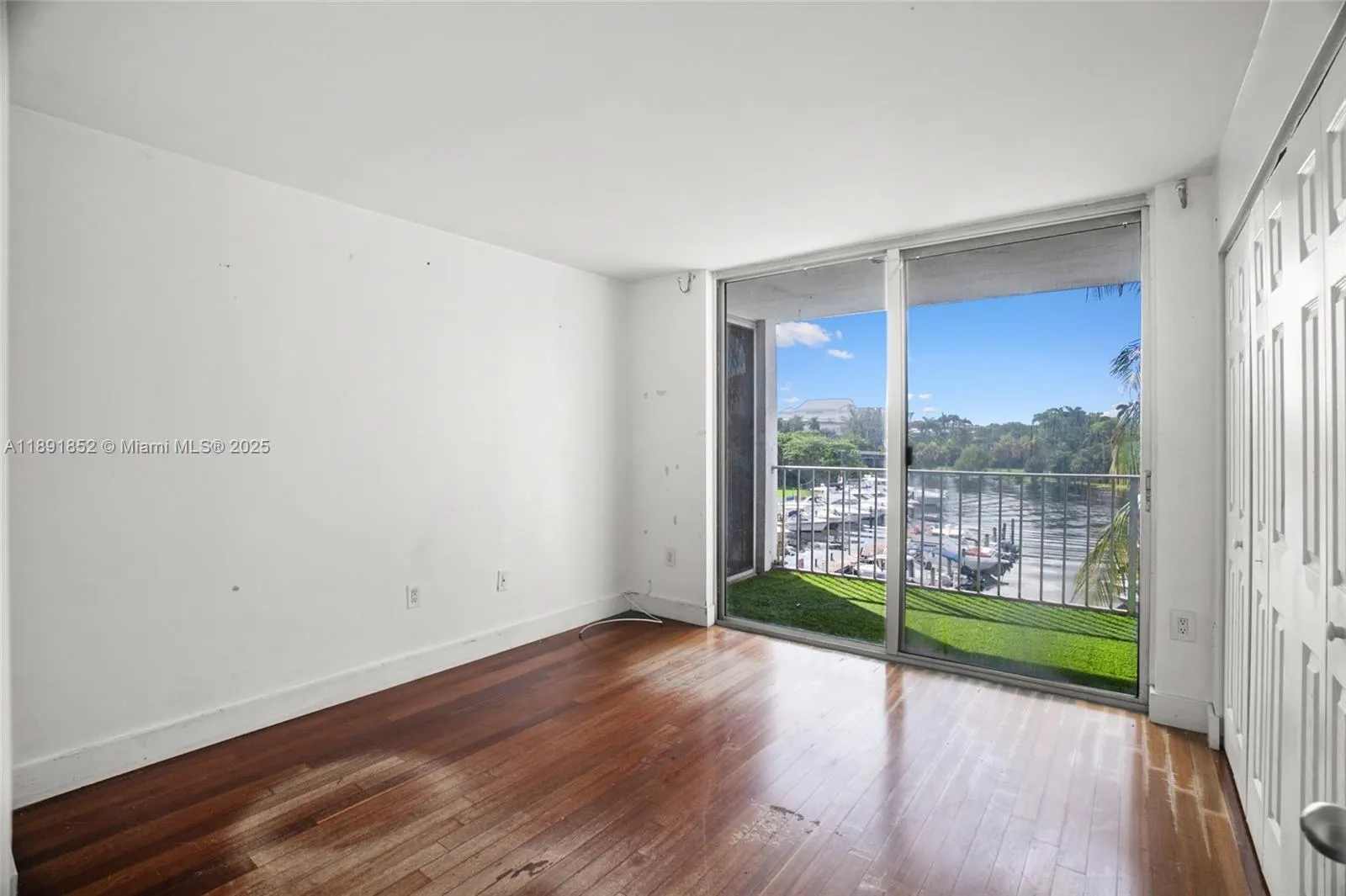 1700 NW N River Dr, #406