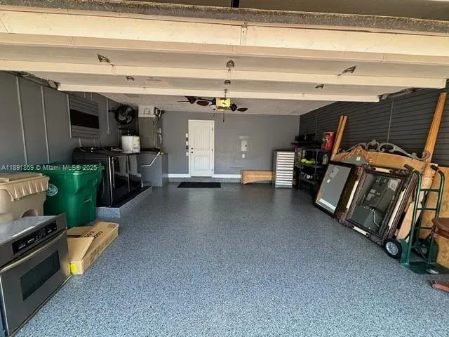 2909 Oak Park Cir