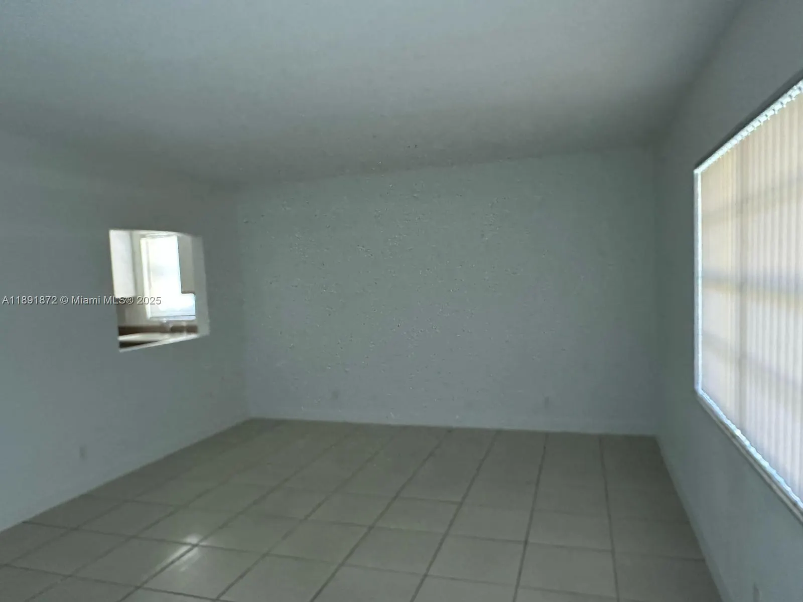4160 NW 21st St, #146A