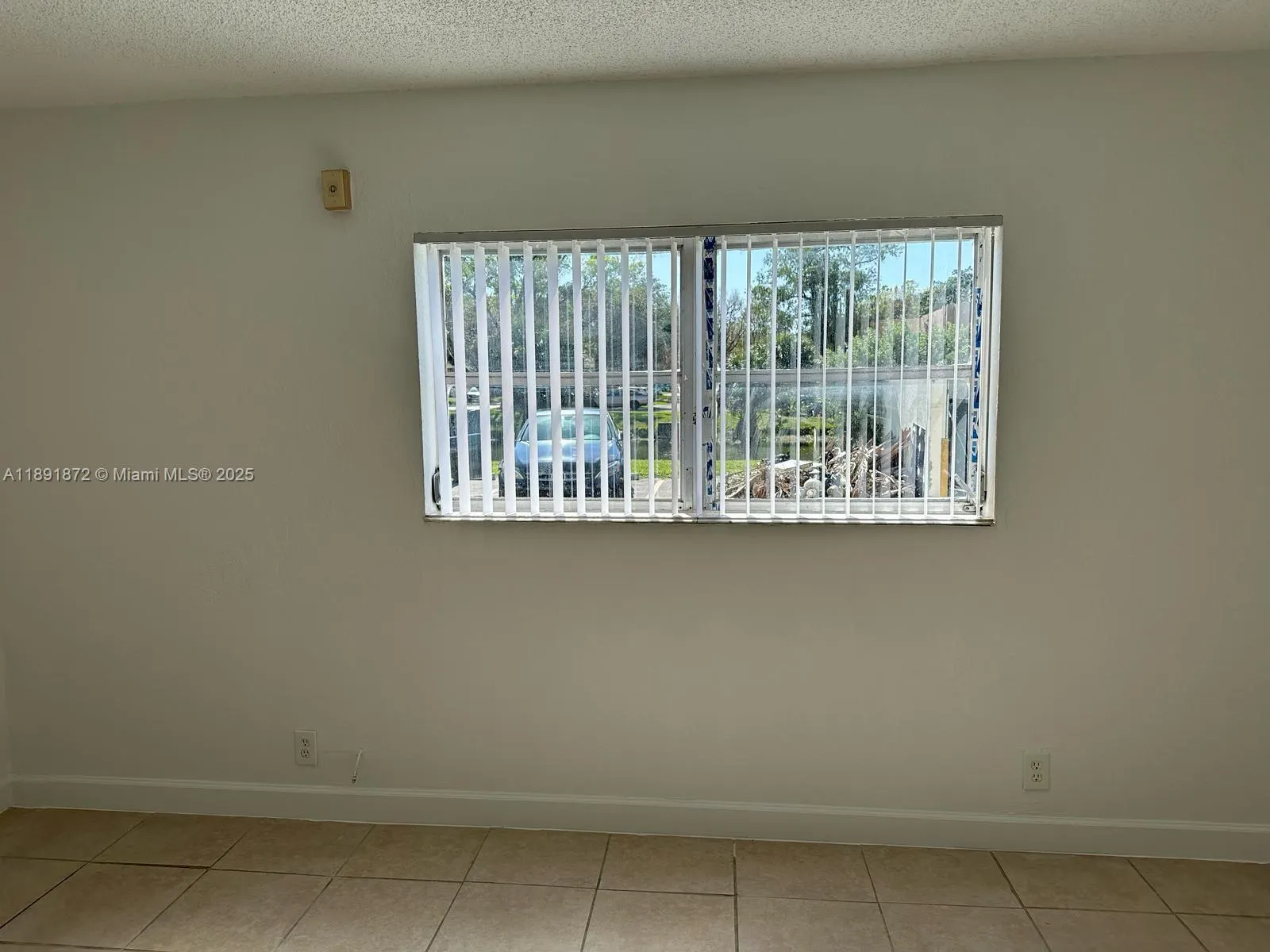 4160 NW 21st St, #146A