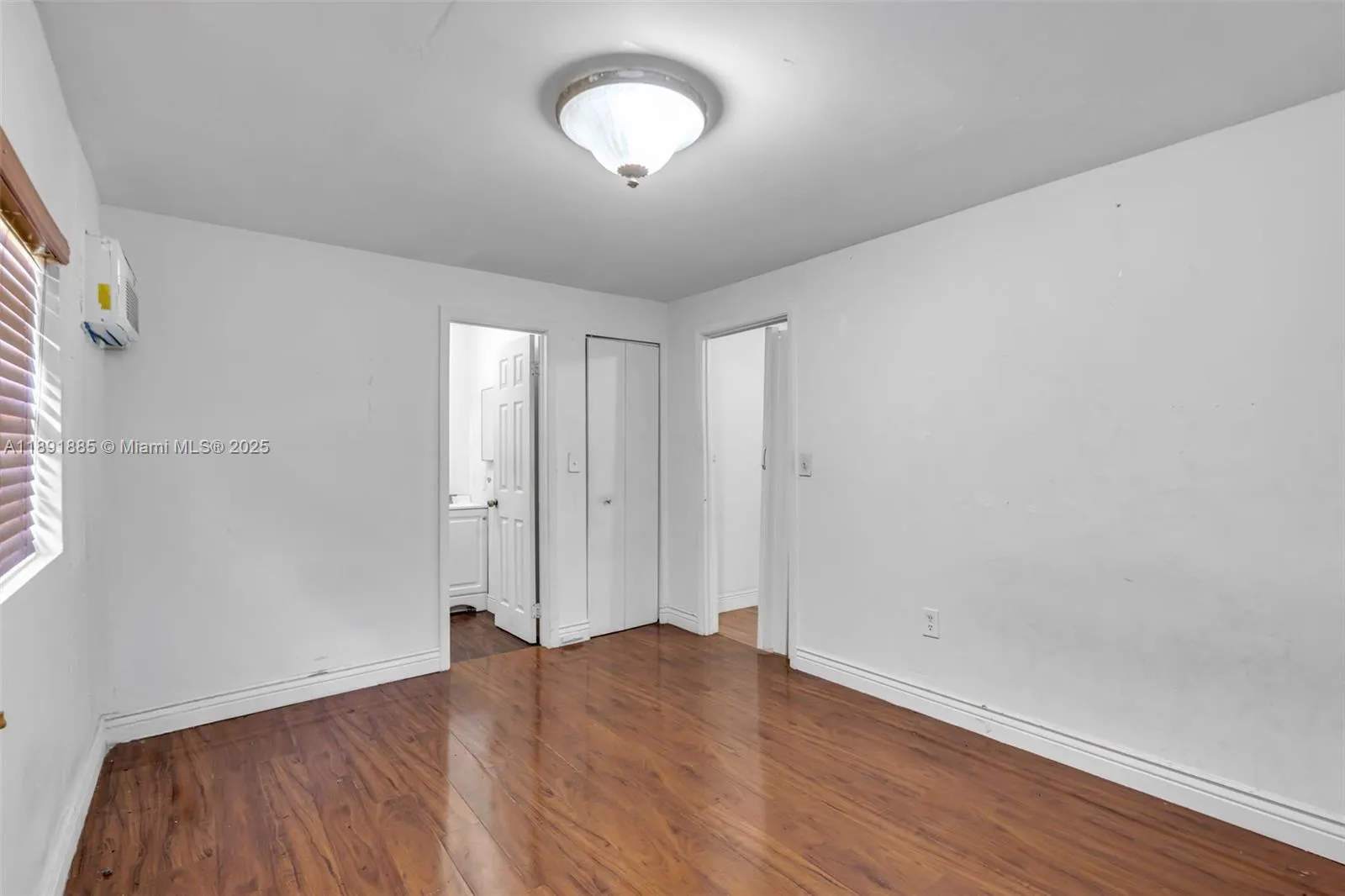 230 E 62nd St