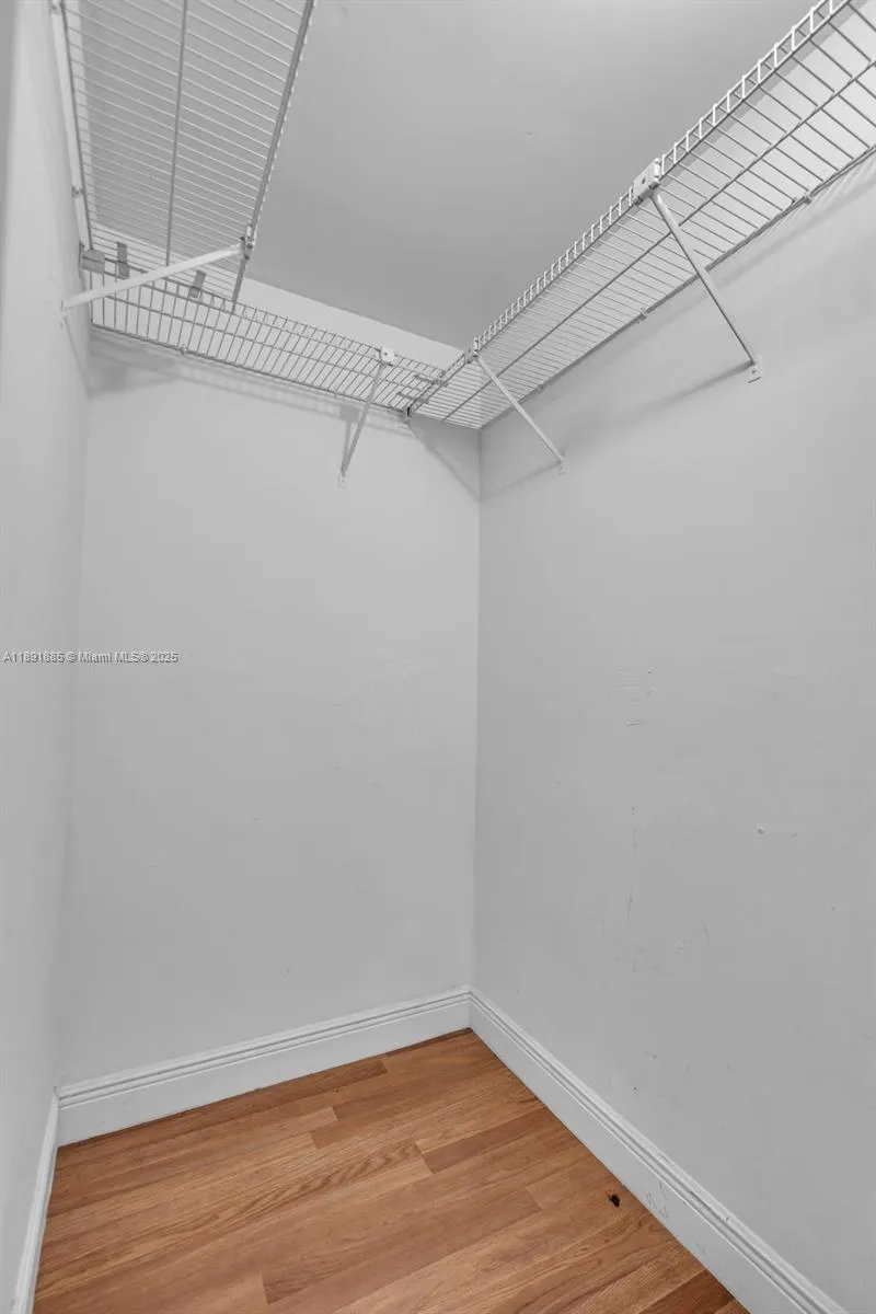 230 E 62nd St