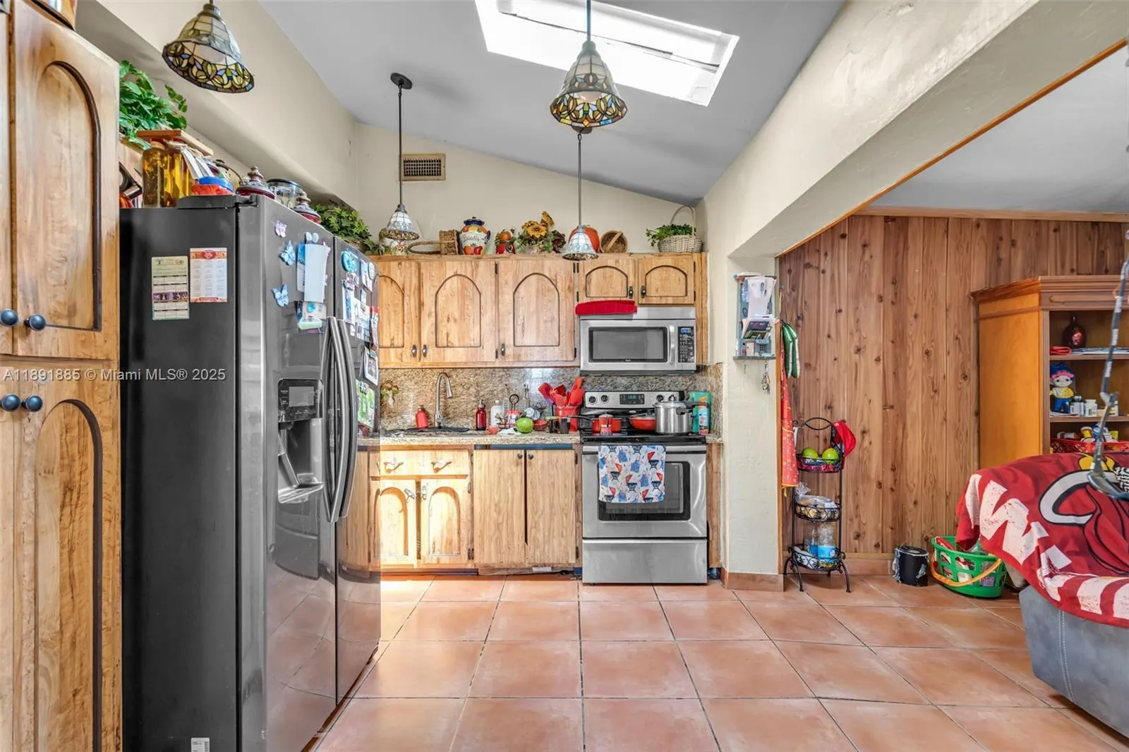 230 E 62nd St