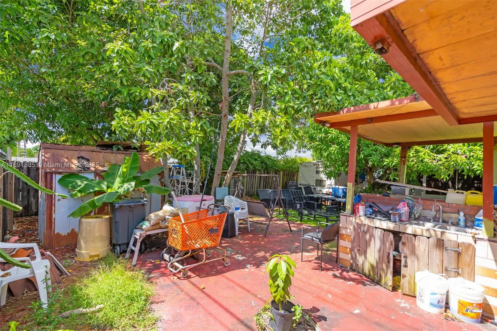 230 E 62nd St