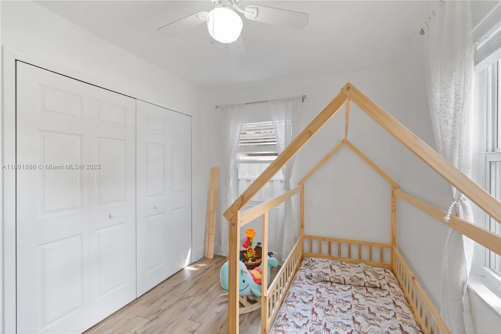 301 NW 53rd Ct