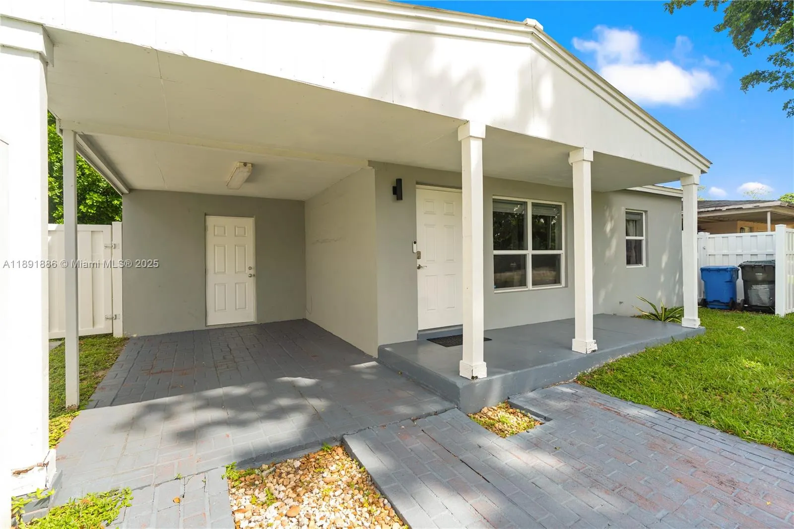 301 NW 53rd Ct