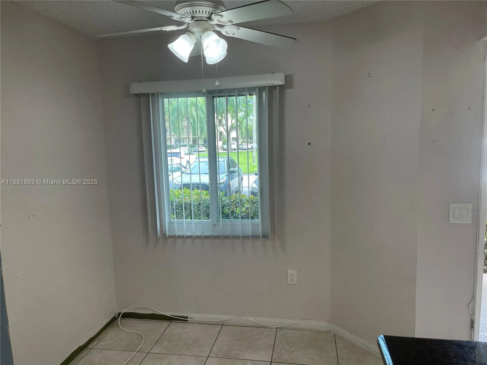800 SW 142nd Ave, #104N