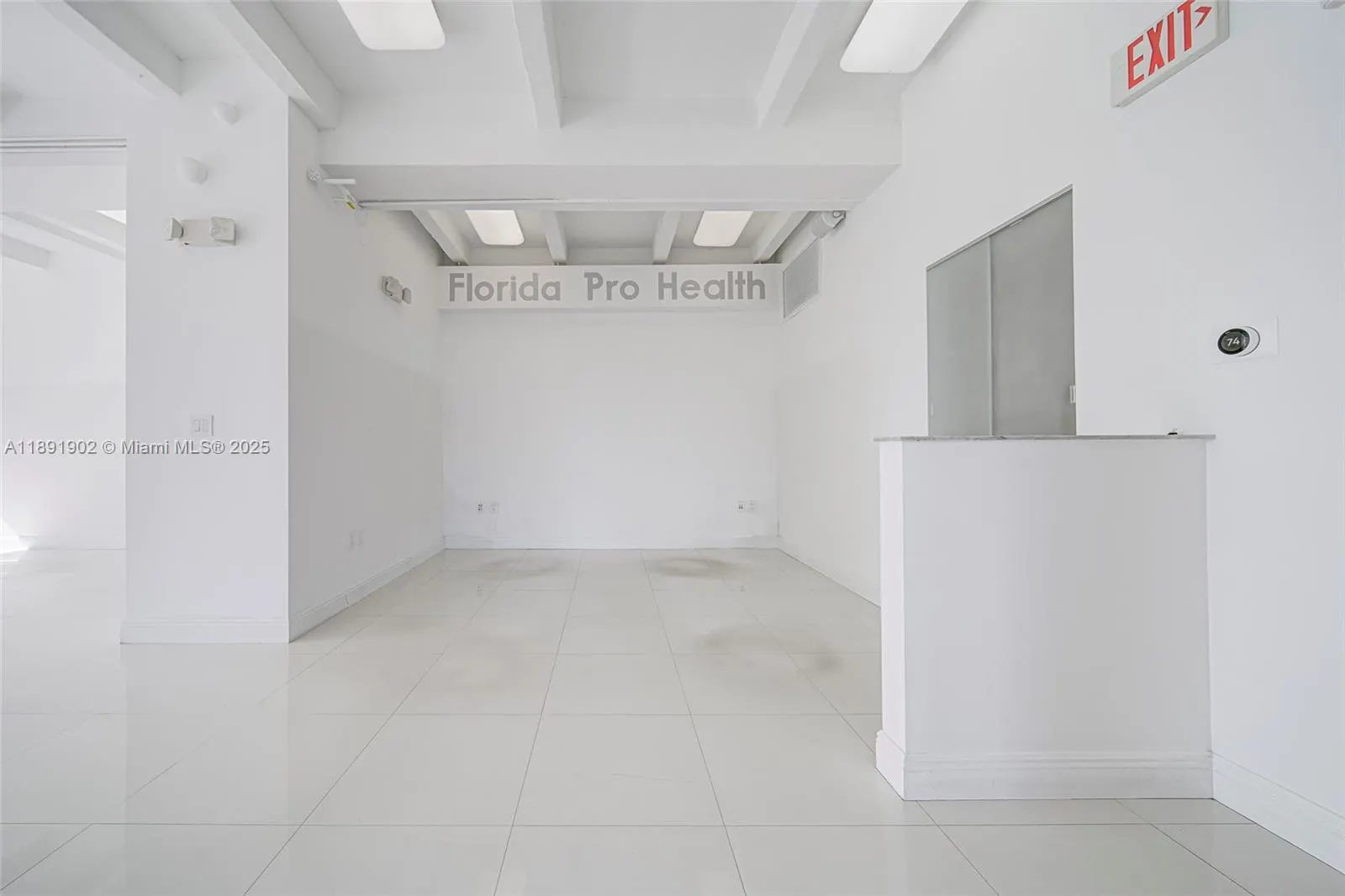 814 Ponce De Leon Blvd, #304