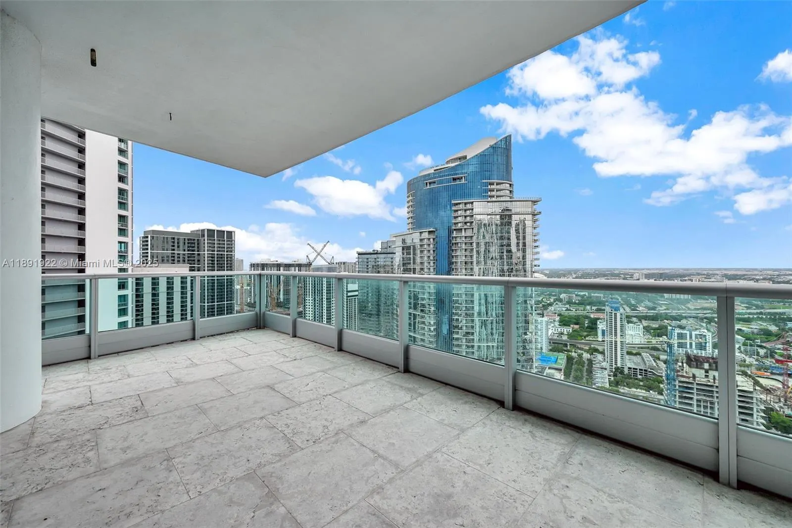 900 Biscayne Blvd, #4901