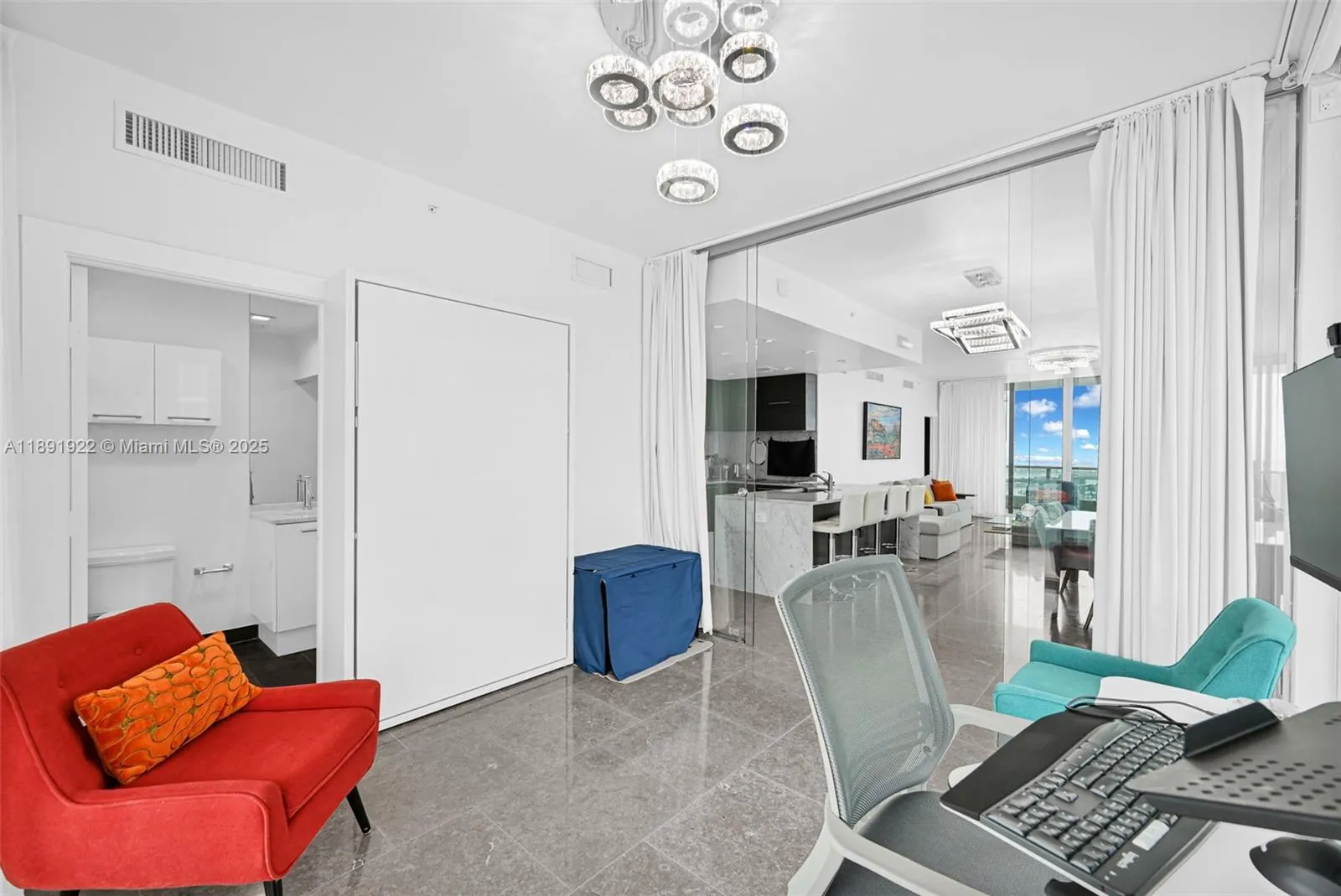 900 Biscayne Blvd, #4901