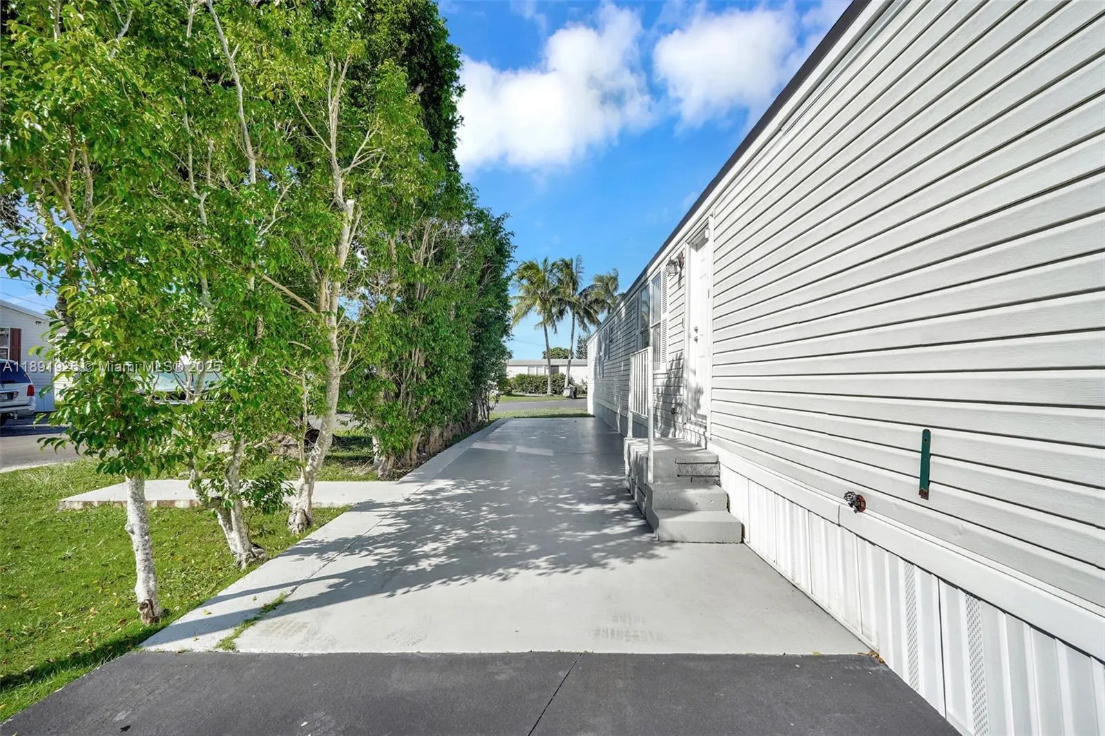 28501 SW 152ND AVE LOT 102