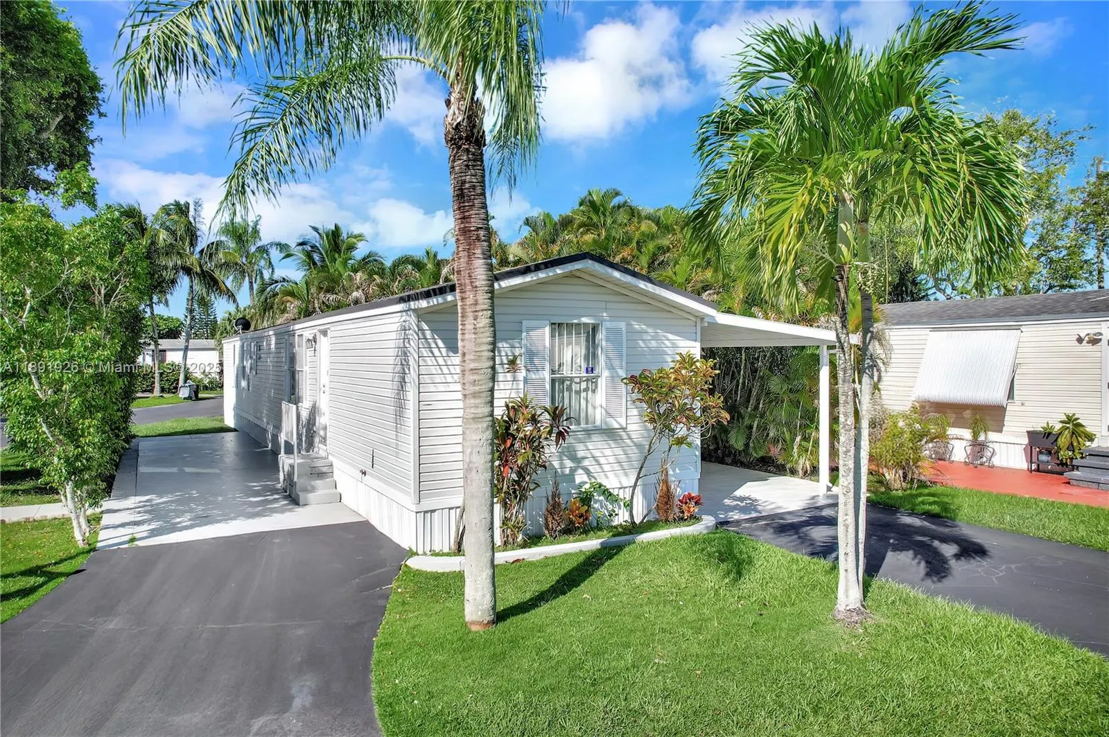 28501 SW 152ND AVE LOT 102
