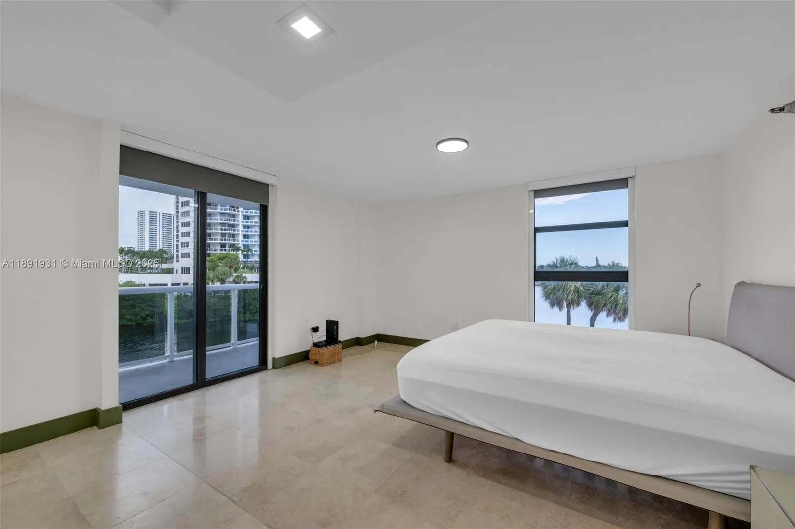 20515 E Country Club Dr, #343