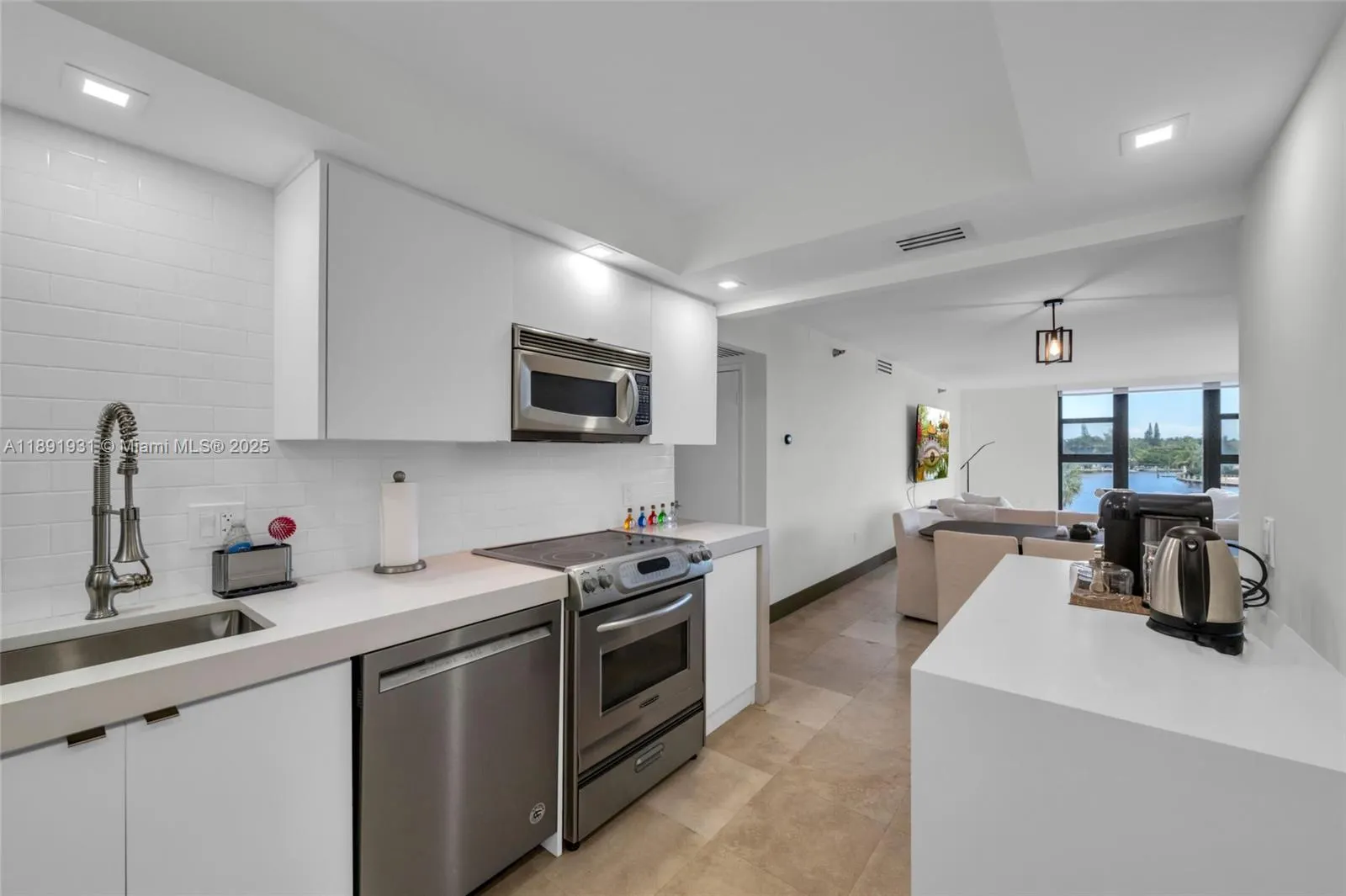 20515 E Country Club Dr, #343