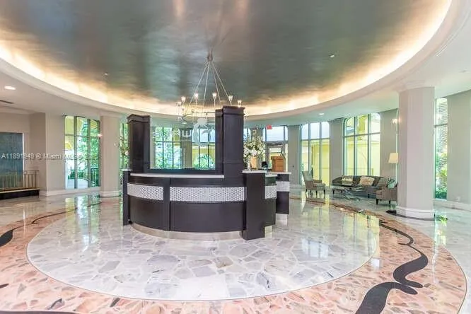 2501 S OCEAN DR, #1117