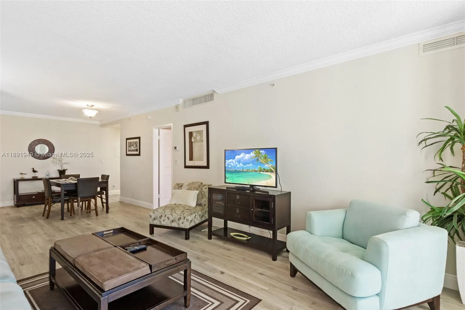 2501 S OCEAN DR, #1117