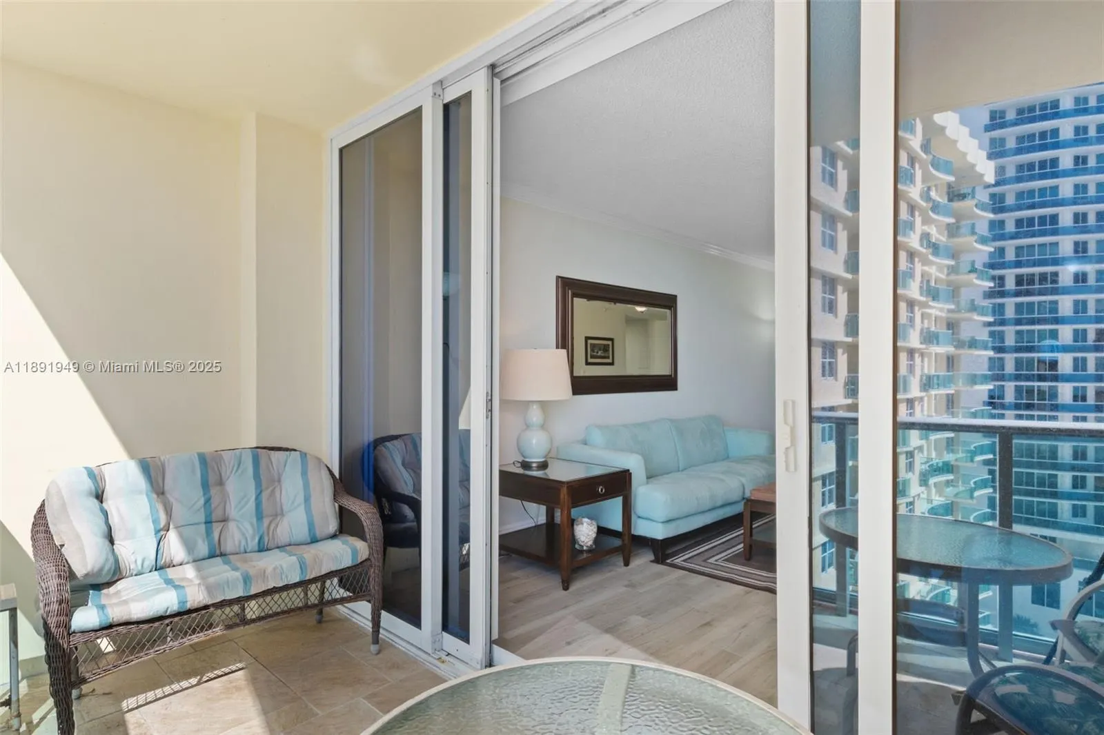 2501 S OCEAN DR, #1117