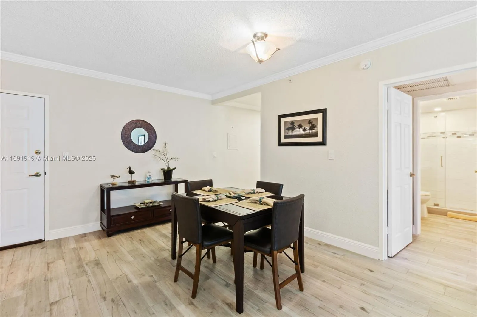 2501 S OCEAN DR, #1117