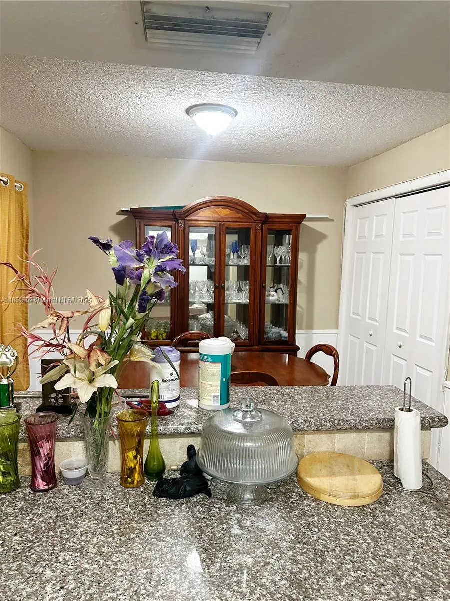 7912 Kimberly Blvd, #301