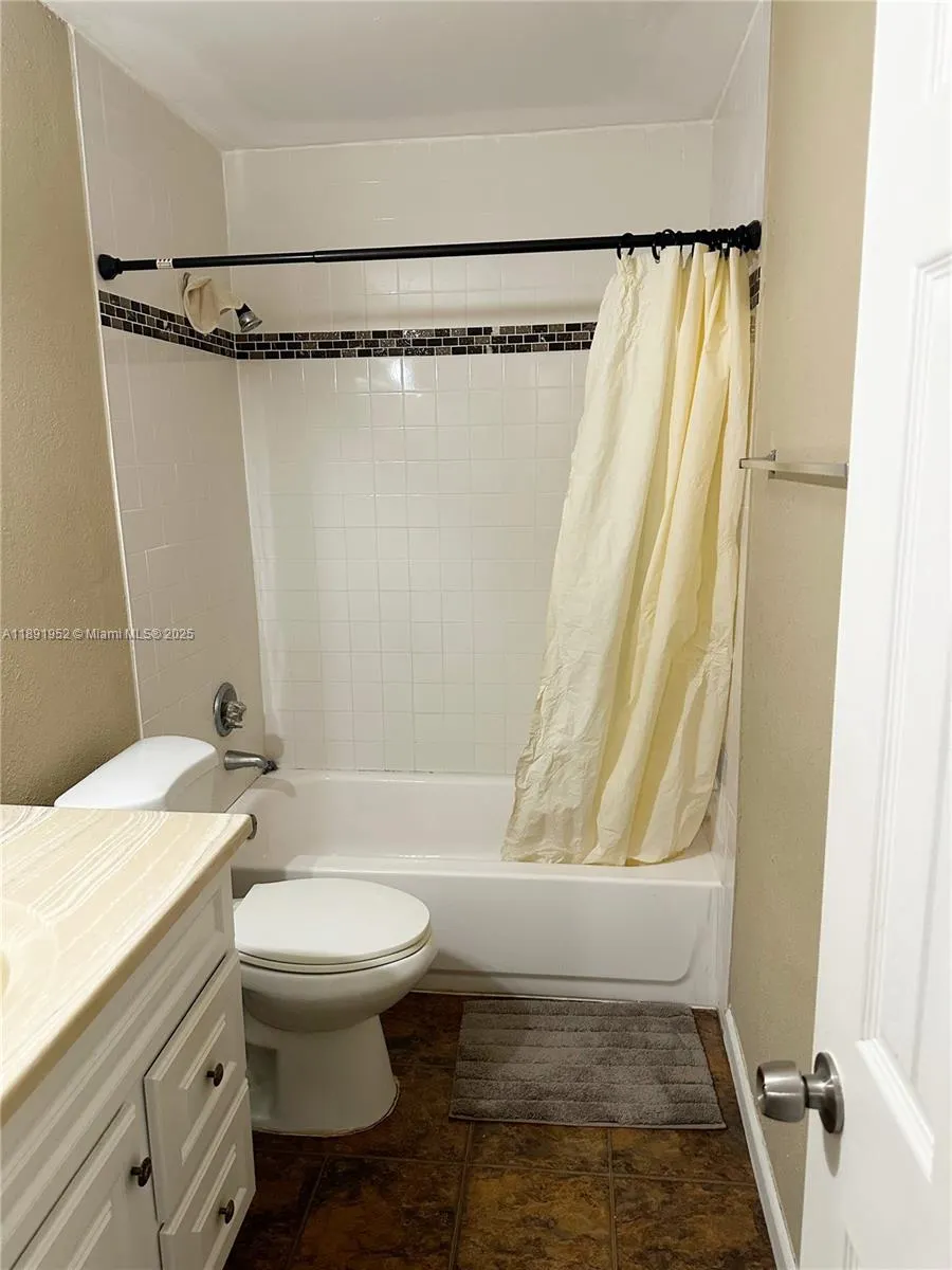 7912 Kimberly Blvd, #301