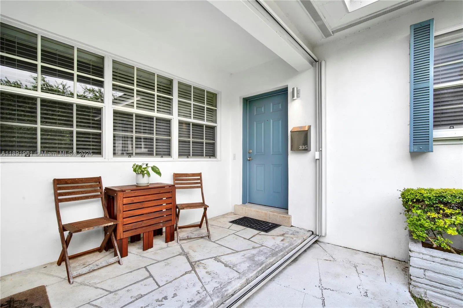 331 Santander Ave, #335