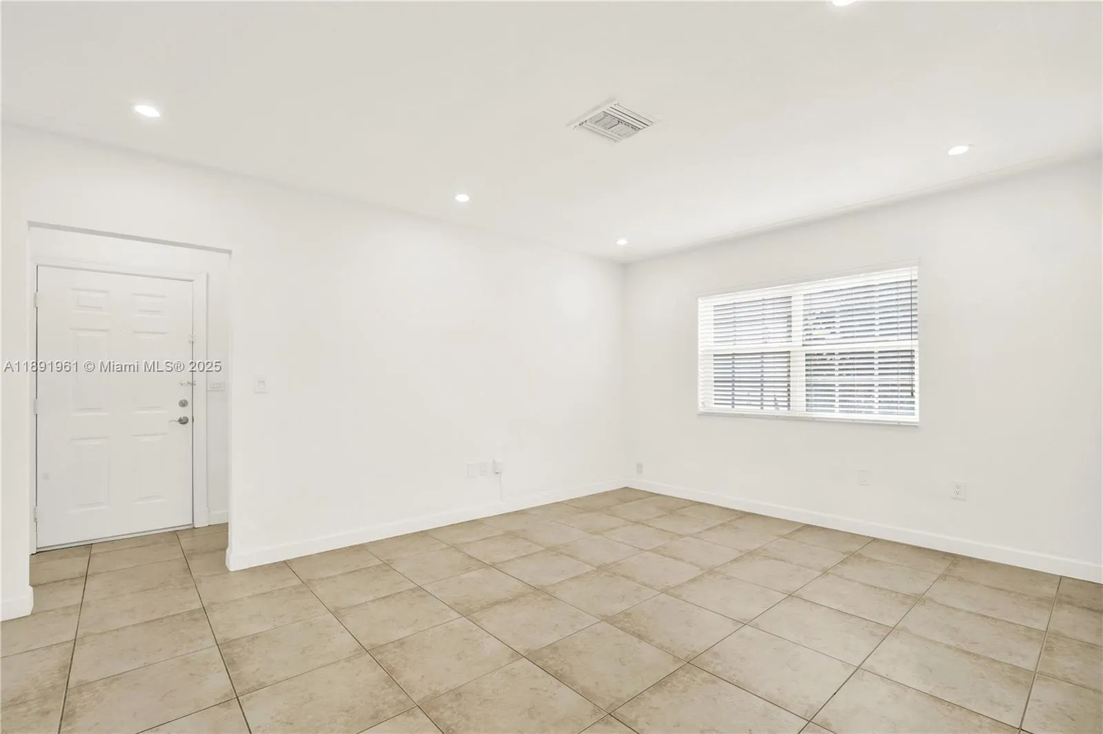 331 Santander Ave, #335