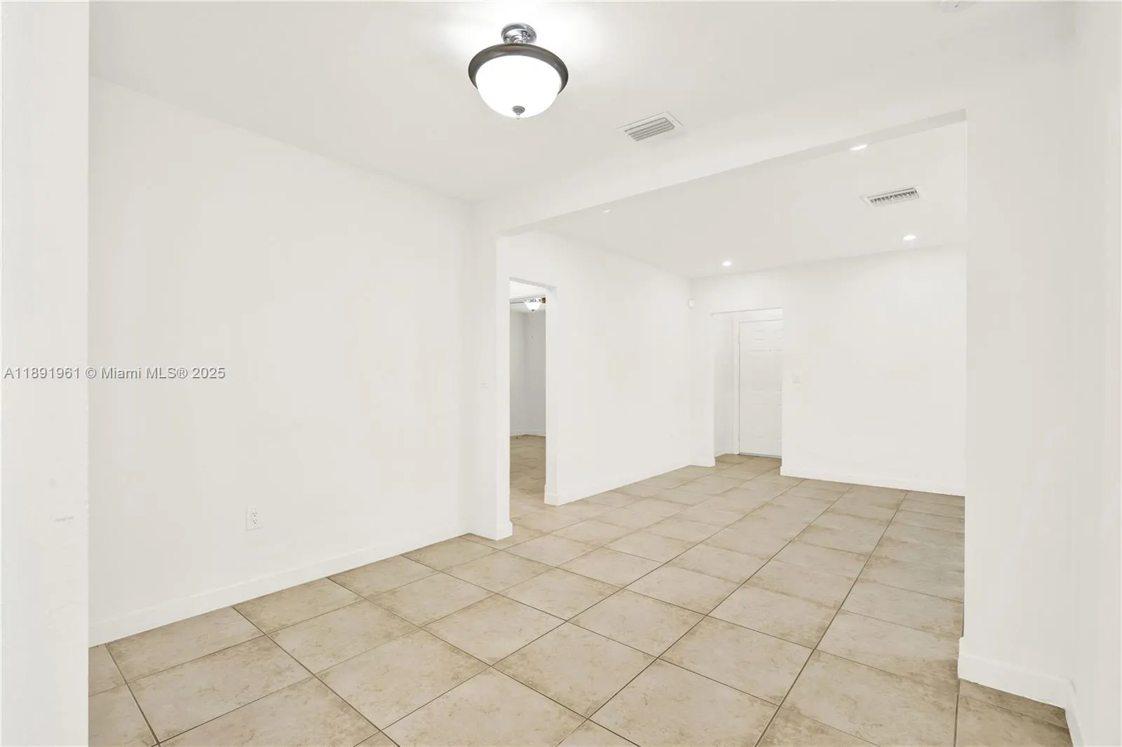 331 Santander Ave, #335