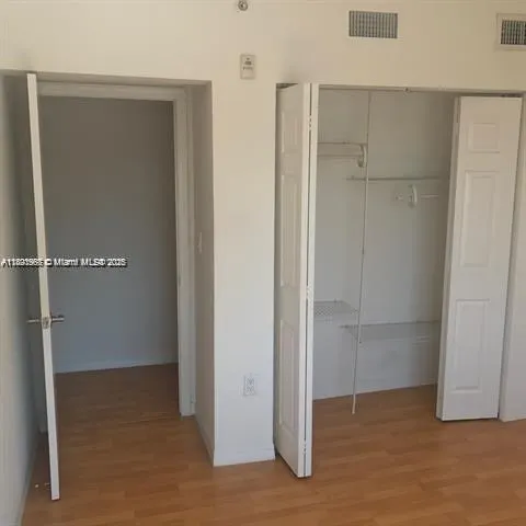 7326 Collins Ave, #304