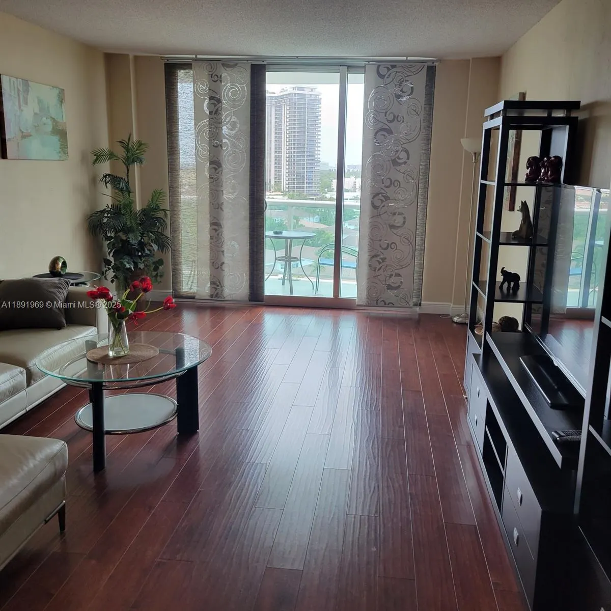19370 Collins Ave, #1120