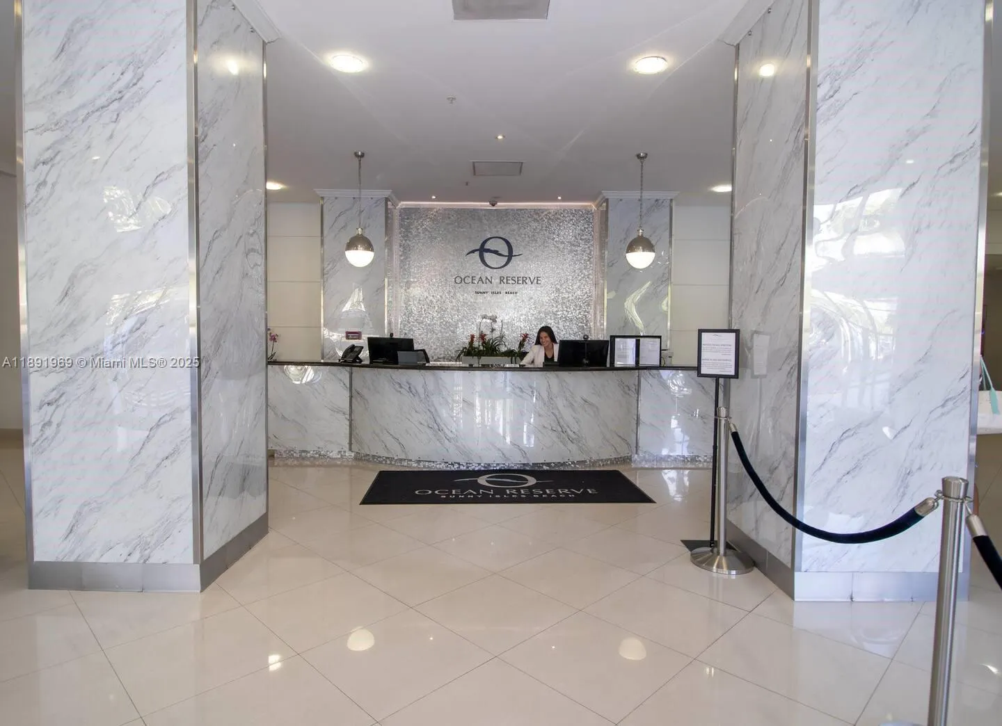 19370 Collins Ave, #1120