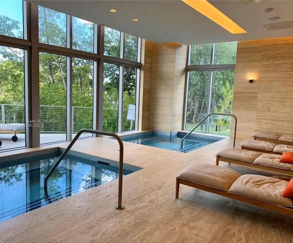 16385 Biscayne Blvd, #3018