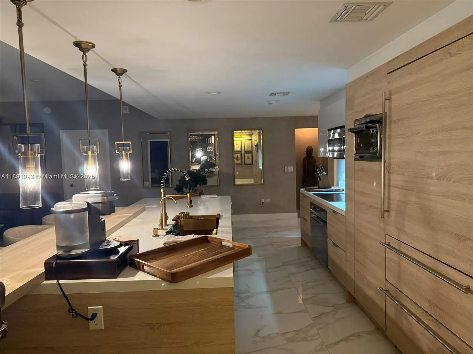 16385 Biscayne Blvd, #3018