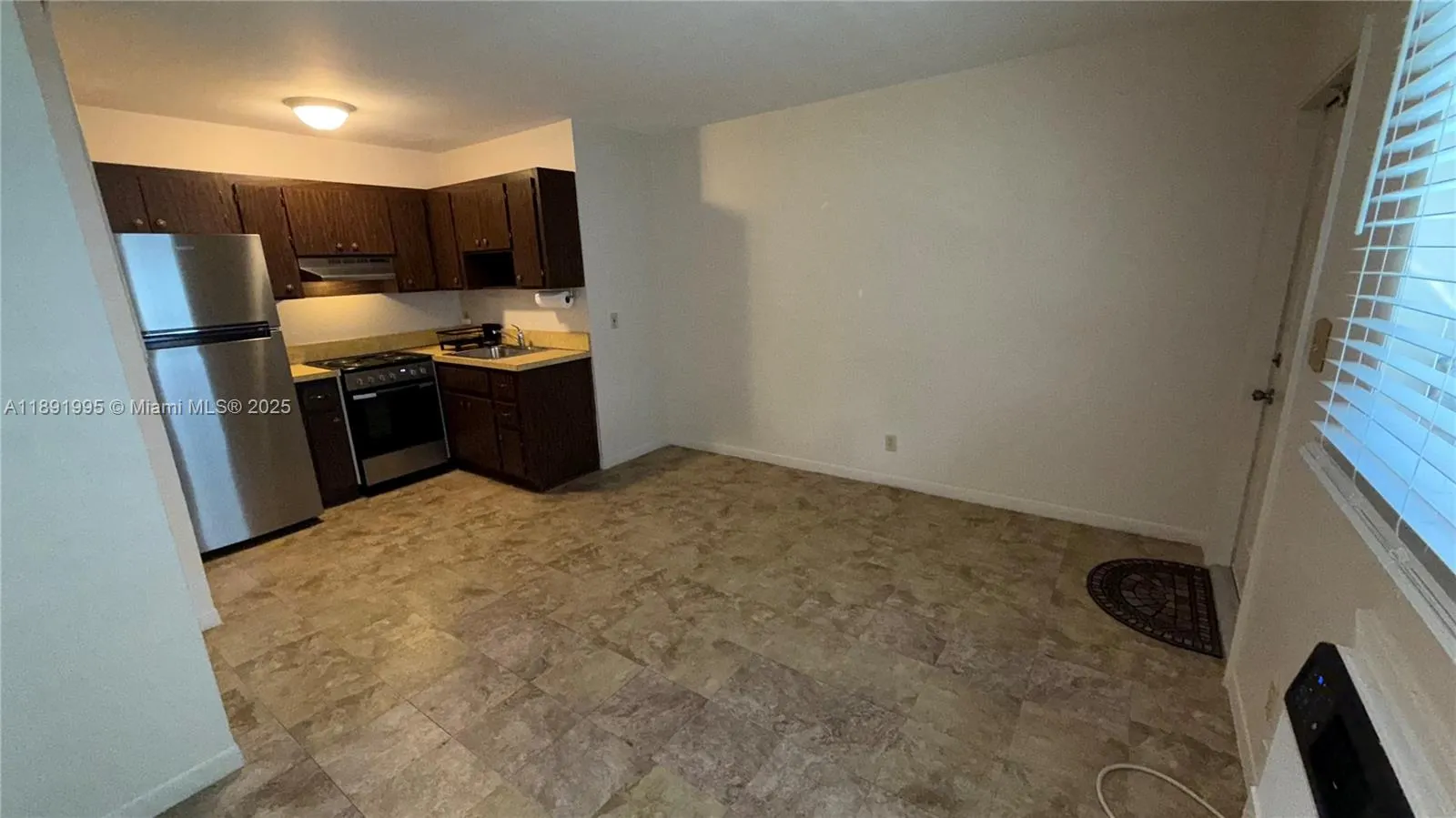 2400 SW 42nd Ave, #2