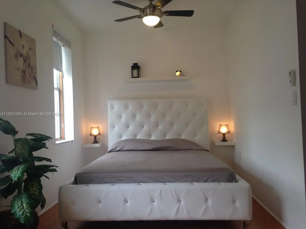 1502 Jefferson Ave, #105