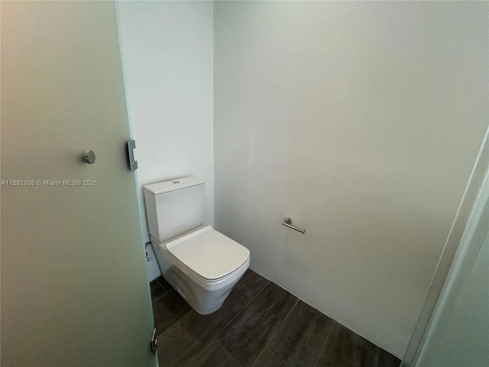 2900 NE 7th Ave, #306