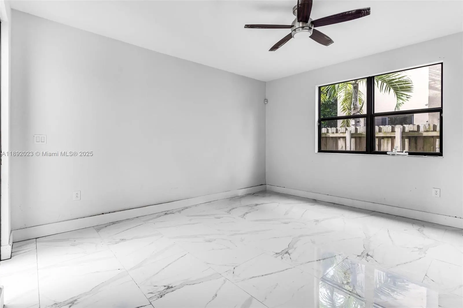 480 SE 35th Ave