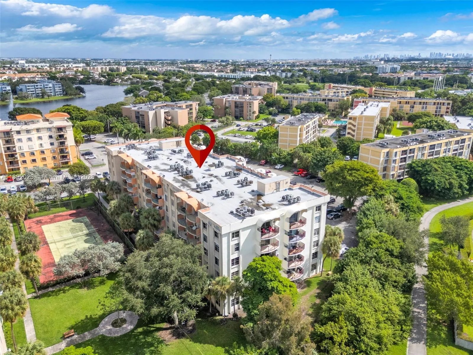 9310 Fontainebleau Blvd, #201