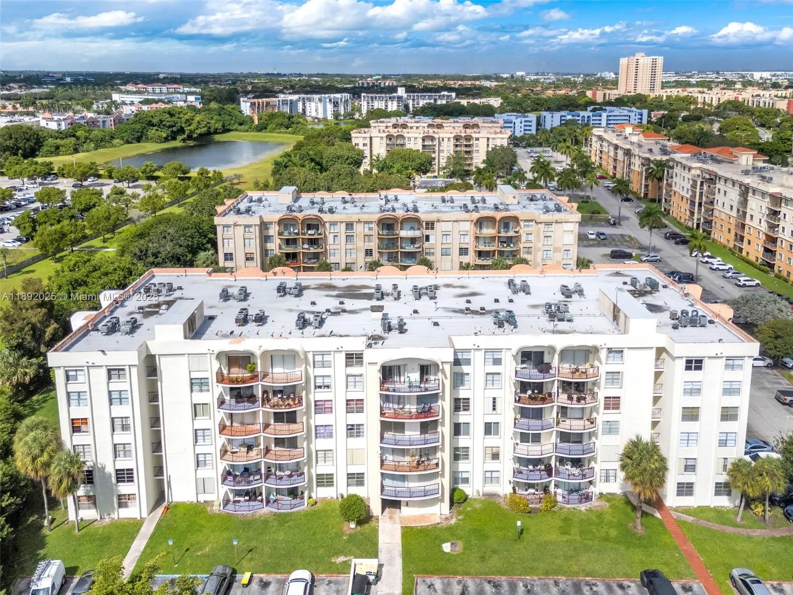 9310 Fontainebleau Blvd, #201