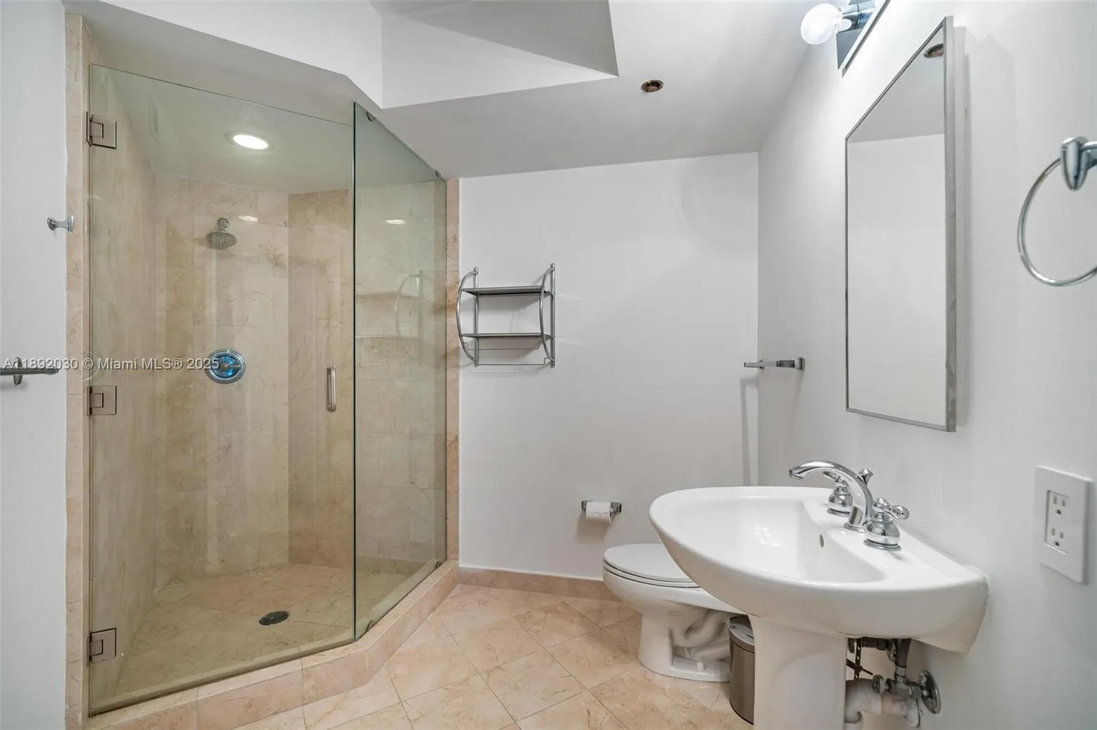6365 Collins Ave, #2901