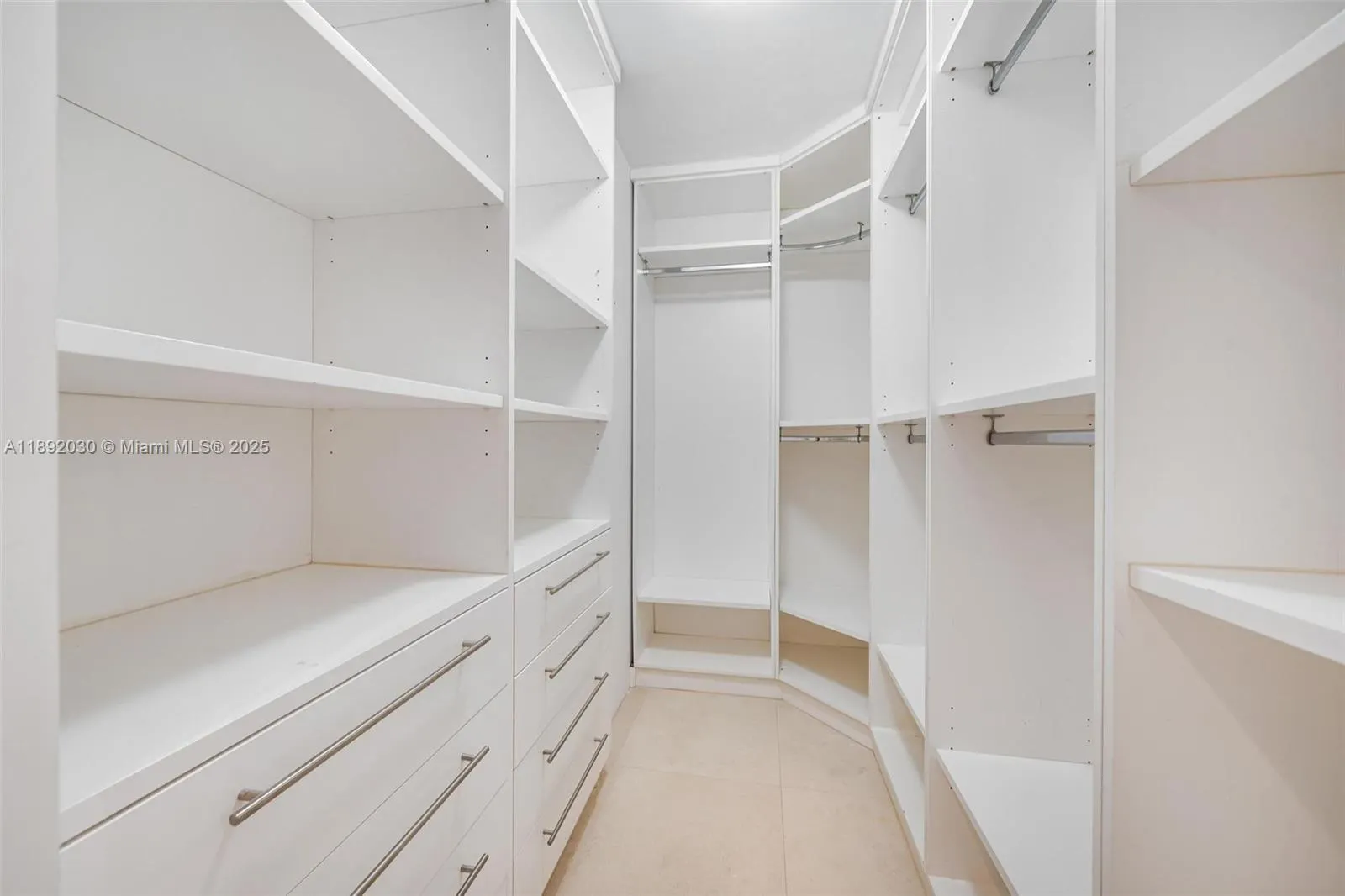 6365 Collins Ave, #2901