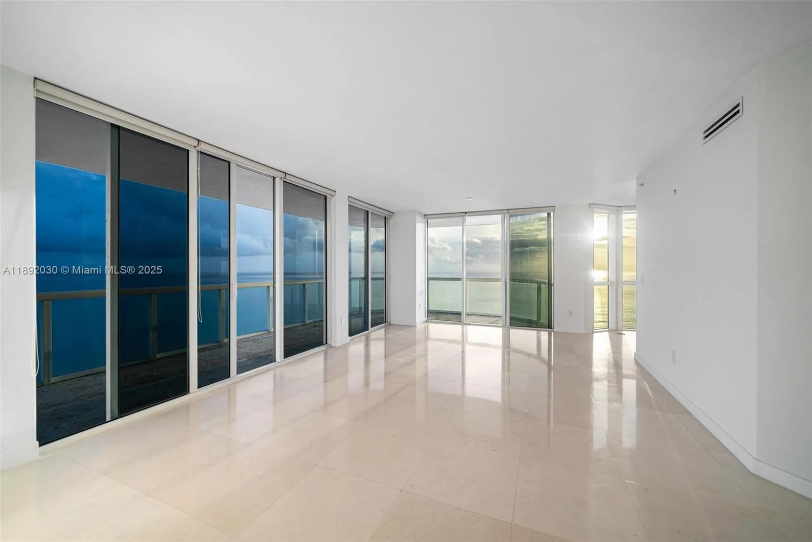 6365 Collins Ave, #2901