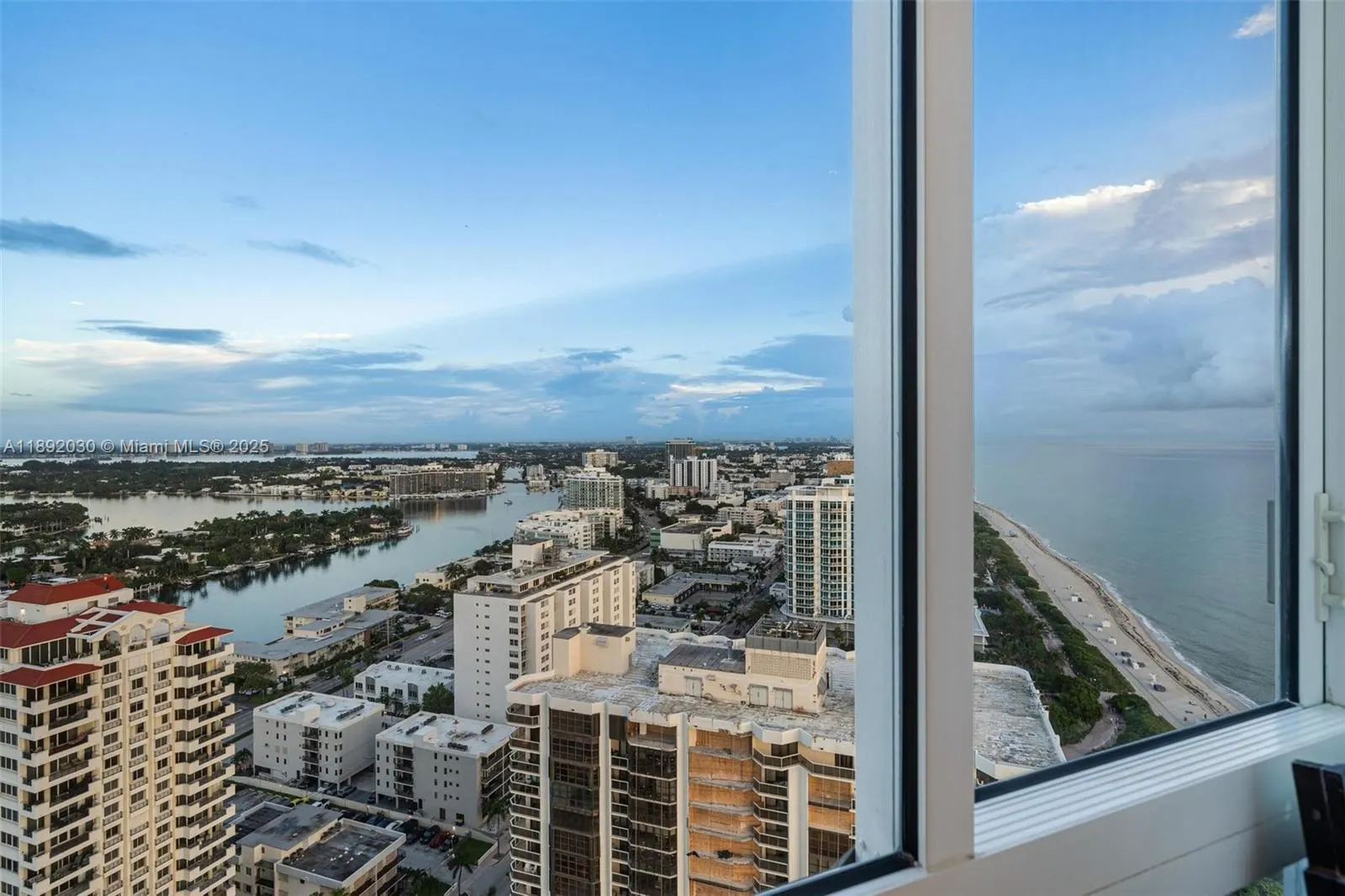 6365 Collins Ave, #2901