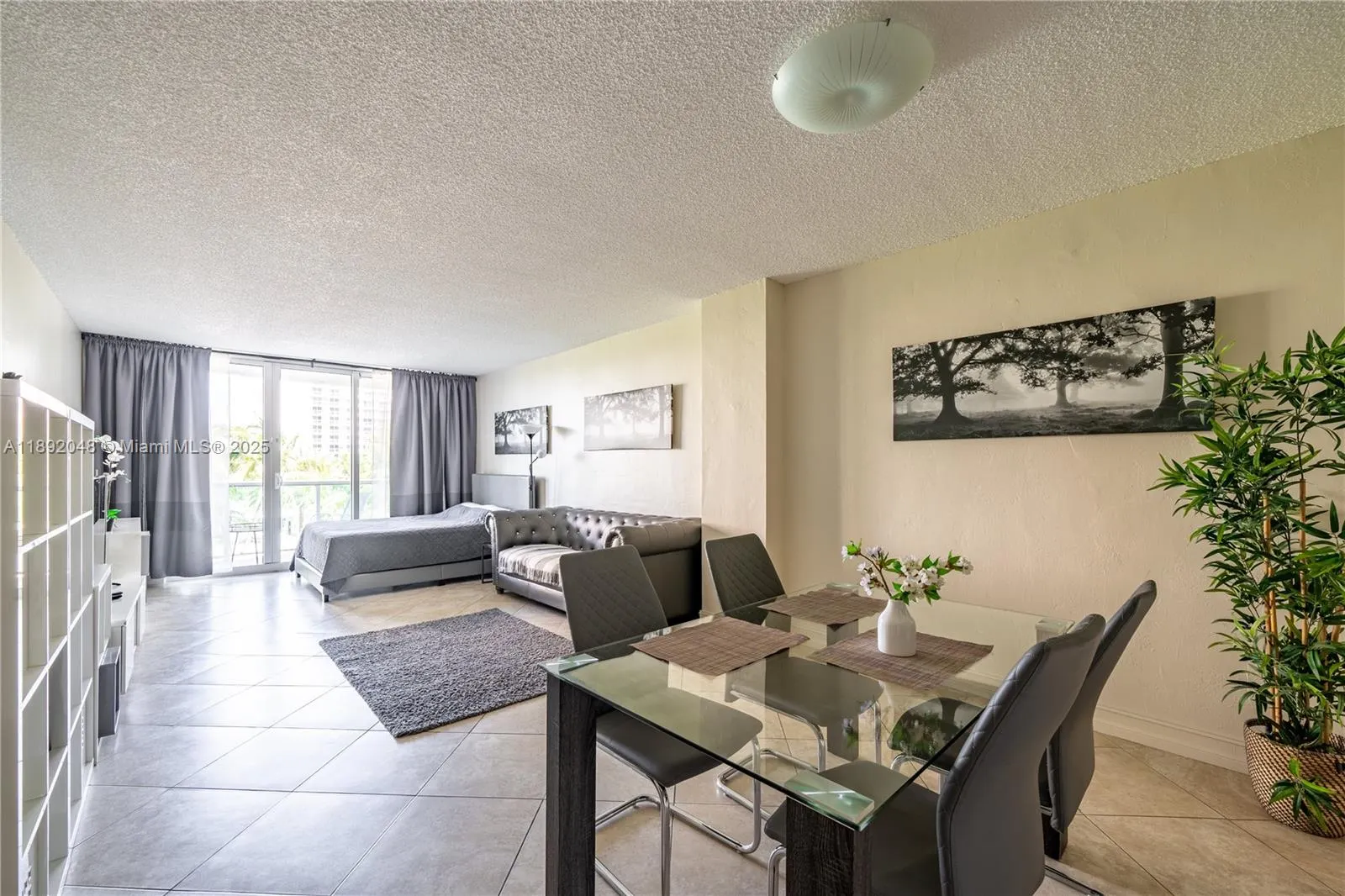 19370 Collins Ave, #407