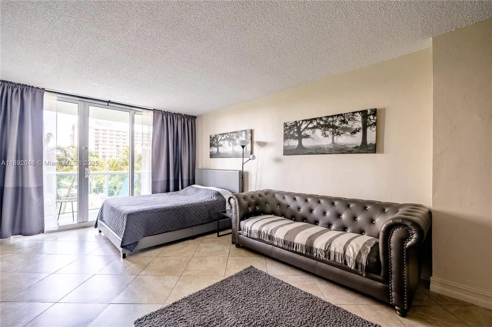 19370 Collins Ave, #407